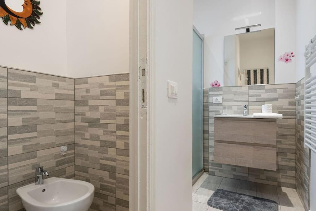 Unyca - Santa Croce Cozy Apartment Florence Ngoại thất bức ảnh